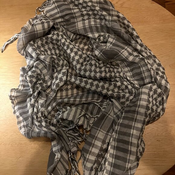 Jack and Jones Gray Square Scarf - Picture 1 of 3